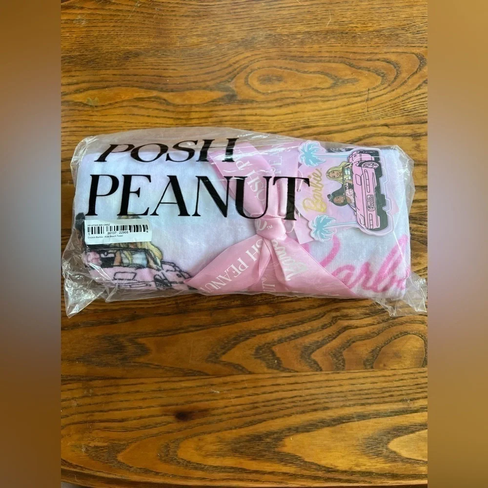 Posh peanut cruisin barbie beach towel NIB